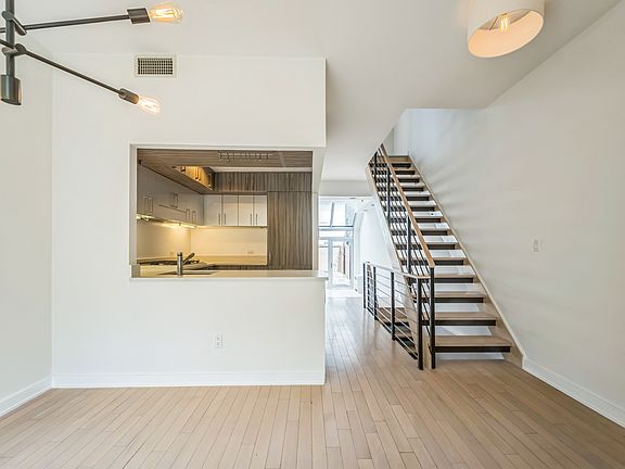 5th image of 143 N 3rd St #Townhouse 5