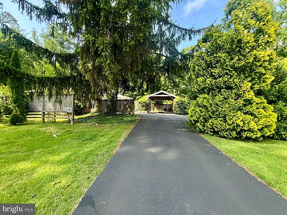 4th image of 1116 Morningside Ln