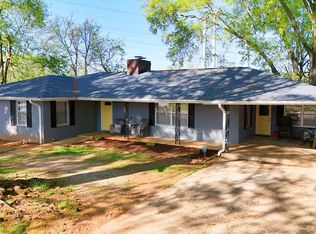 953 N Main St, Chase City, VA 23924