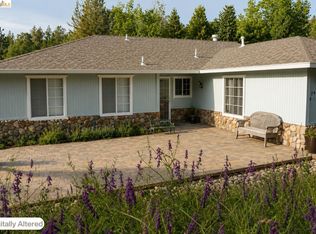 19570 Cottonwood St, Groveland, CA 95321