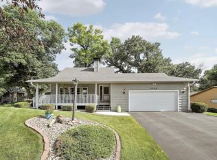 5364 W 132nd St, Savage, MN 55378