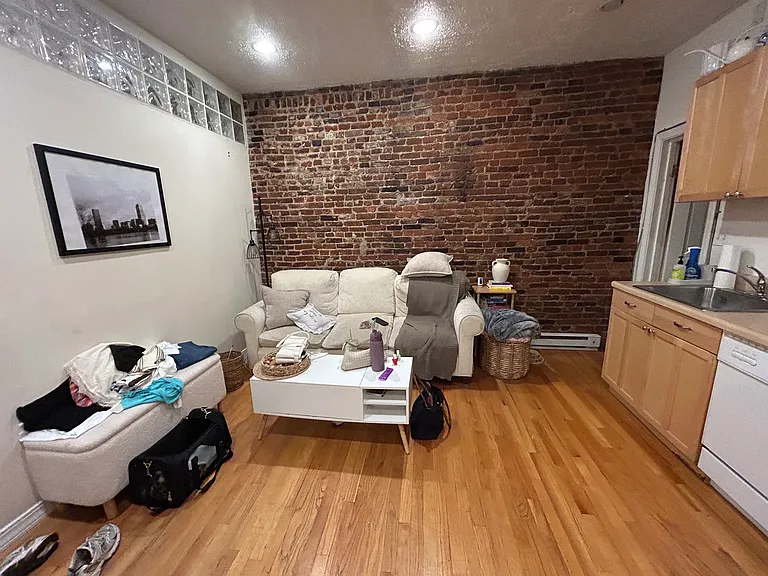 40 Anderson St #2 — Photo 14