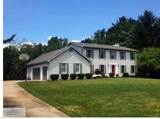 191 E Newman Rd, Williamston, MI 48895