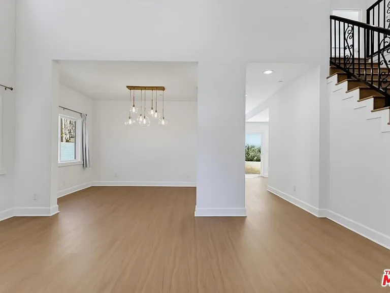3528 Mesquite St — Photo 4