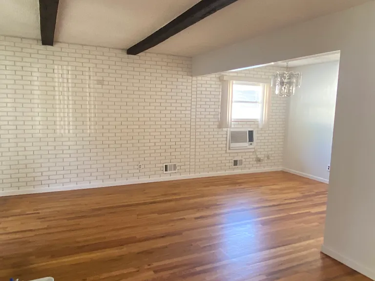 486 Ramona Ave — Photo 12