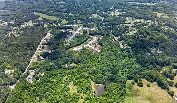 2nd image of 60 Wood Chuck Court