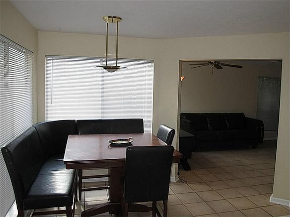 5th image of 10362 Timberloch Dr