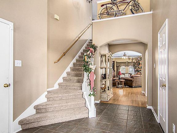 2nd image of 4219 Arboretum Dr