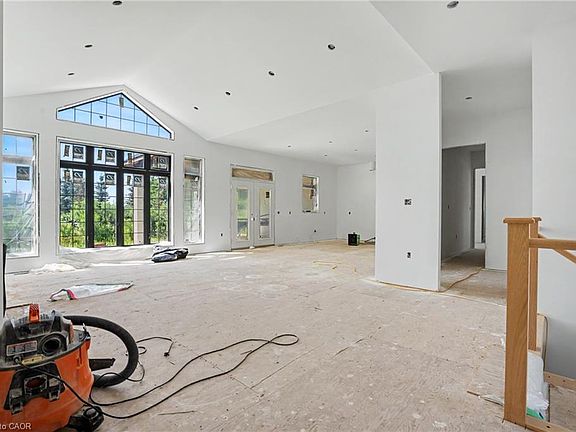 5th image of 455 Mines Rd