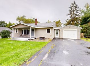 64 Carrier Ct, Auburn, ME 04210