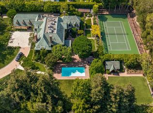 570 S Mapleton Dr, Los Angeles, CA 90024