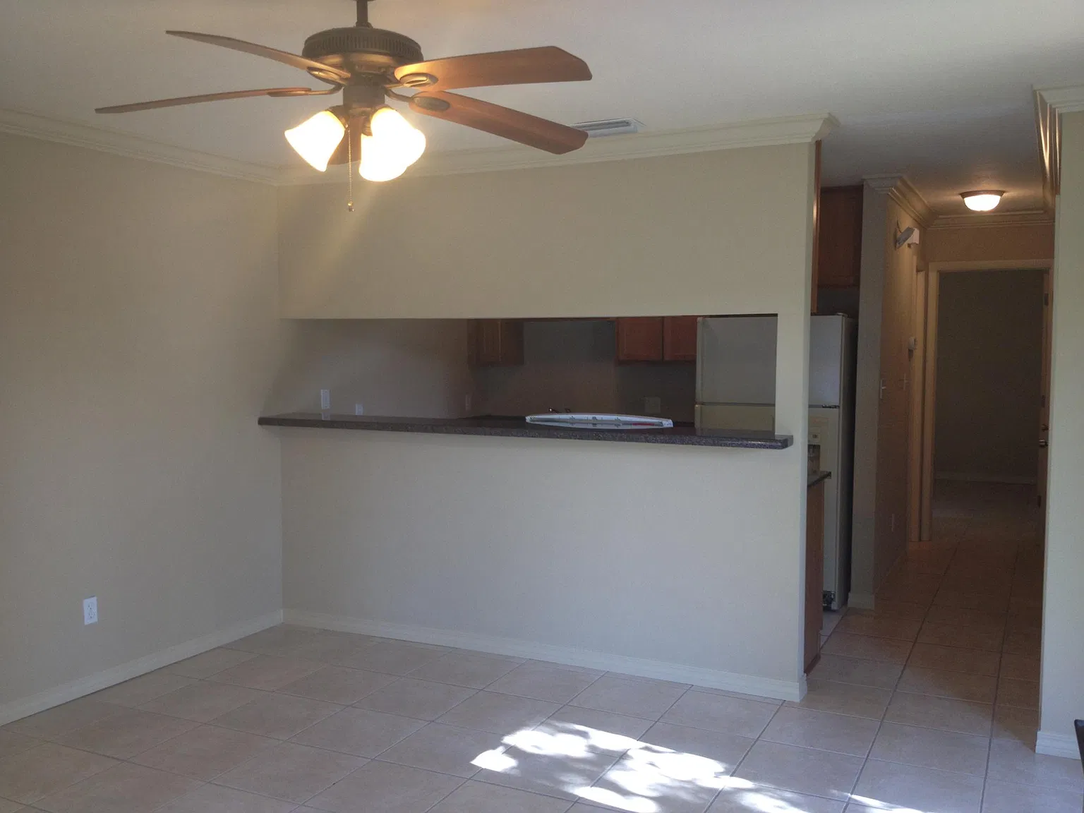 1 bed, 650 sqft, $1,150 — Photo 2