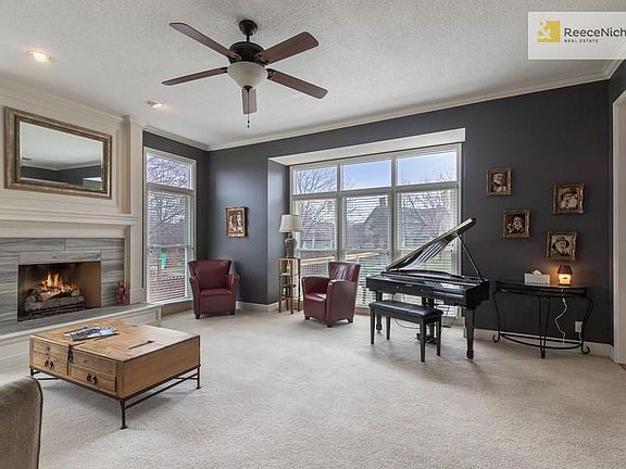 5th image of 14771 Eby St