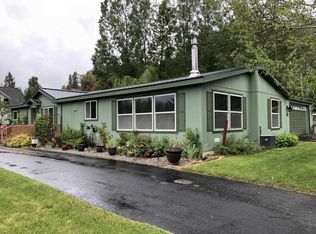 60 Pinetree Dr, Pinehurst, ID 83850