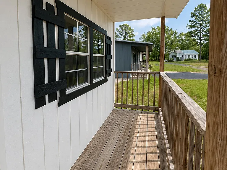 153 Red Bud Trl — Photo 3