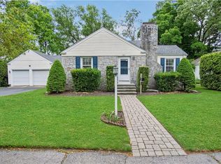 1040 Narragansett Pkwy, Warwick, RI 02888