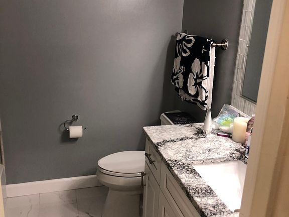 5th image of 10203 Aspen Willow Dr