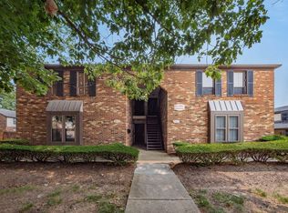 5913 Hallworth Ct #A, Columbus, OH 43232