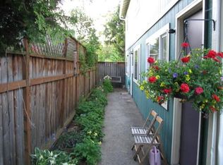 125-129 NE Thompson St, Portland, OR 97212