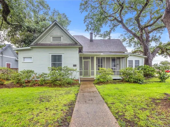 1029 Kirby St, Lake Charles, LA 70601