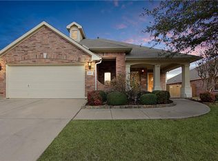 6549 Fairview Dr, Watauga, TX 76148