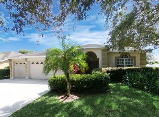 1917 Rutherford Dr, Dover, FL 33527