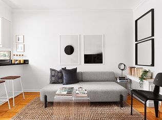 25 Minetta Ln APT 1H, New York, NY 10012