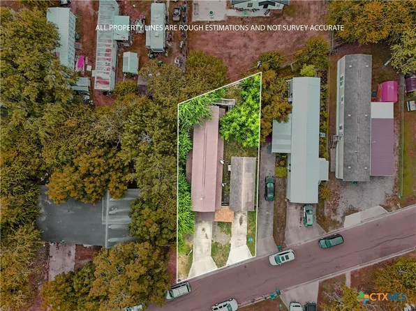 206 Cheeves Ave, Port Lavaca, TX 77979