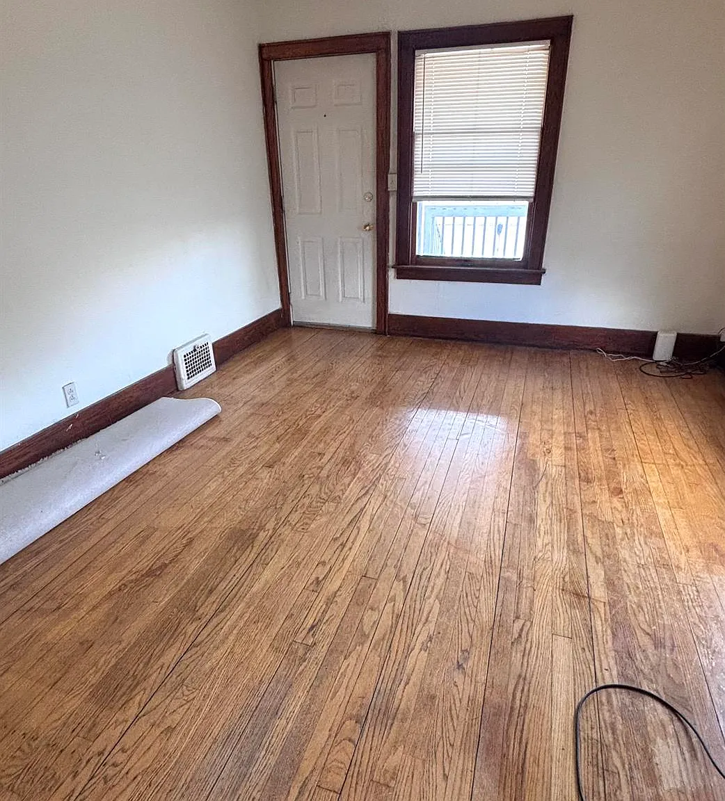 117 Hom — Photo 4