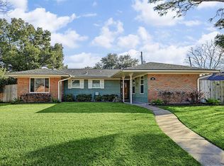 4801 Redstart St, Houston, TX 77035