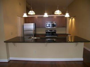 242941 Locust St, Philadelphia, PA 19103