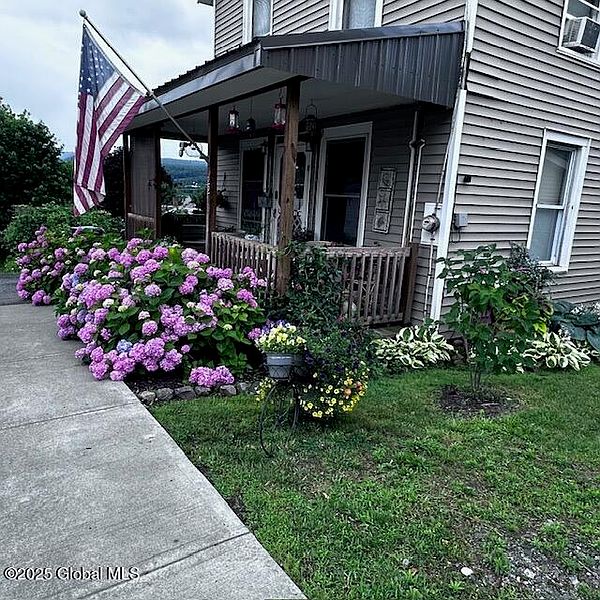 3rd image of 22 Rice Lane