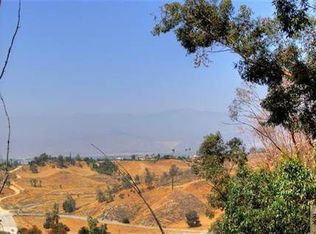 673 E Sunset Dr N, Redlands, CA 92373