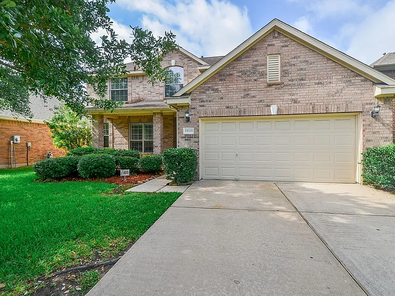 15119 Newfield Bridge Ln — Photo 1