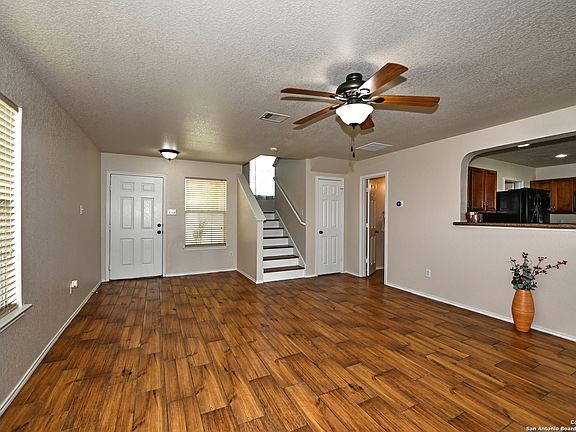 4th image of 8884 STAGHORN ML