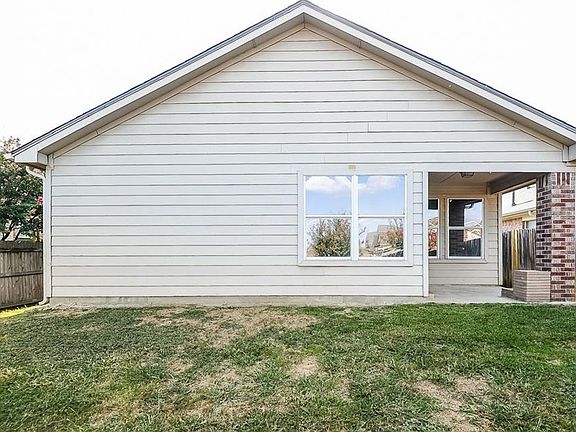 5th image of 6272 Adonia Dr