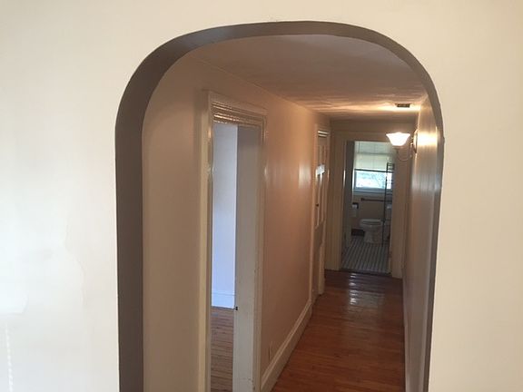 3rd image of 130 Cypress St Unit 4