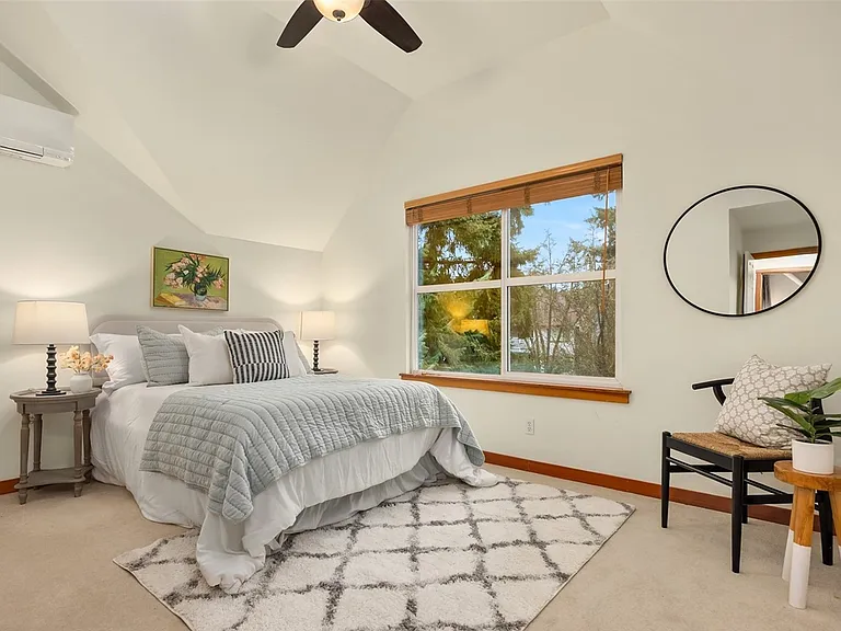 300 Wyatt Way NE #1 — Photo 20