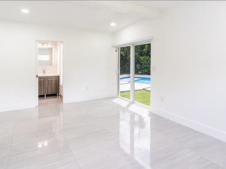 4651 SW 97th Ct — Photo 27