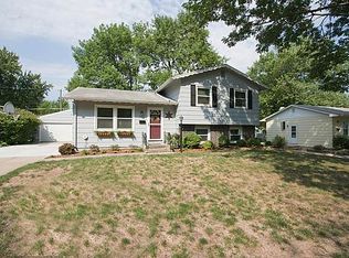 306 NE Crestmoor Pl, Ankeny, IA 50021