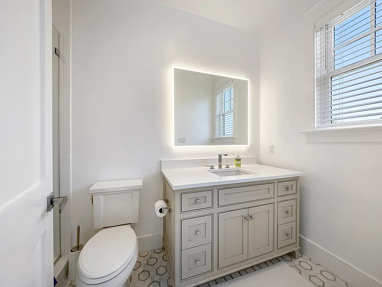 13 Beach Ln — Photo 13