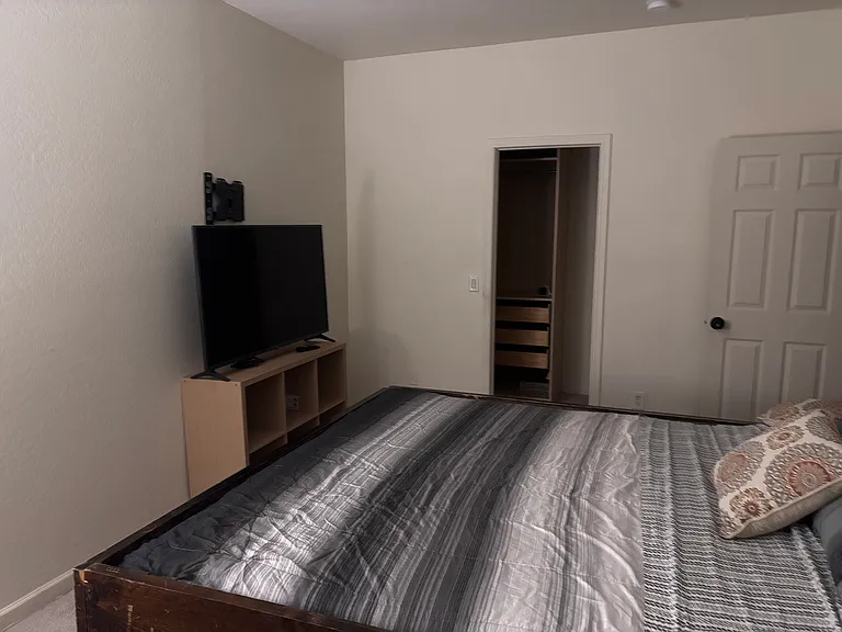 42809 W Sparks Ln — Photo 36