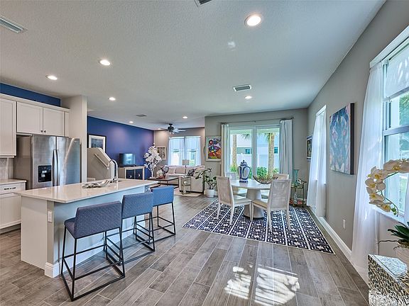 3rd image of 1819 Sandpiper Pointe Place #1819