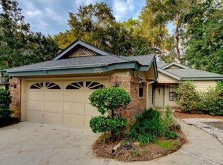 28 Bay Tree Ct E, Saint Simons Island, GA 31522