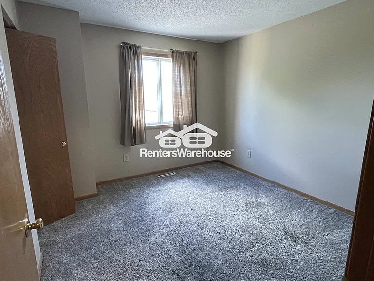 15870 Griffon Path — Photo 16