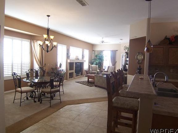 3rd image of 1037 Desert Nights Ln