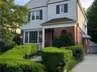 85-42 Chevy Chase St, Jamaica Estate, NY 11432