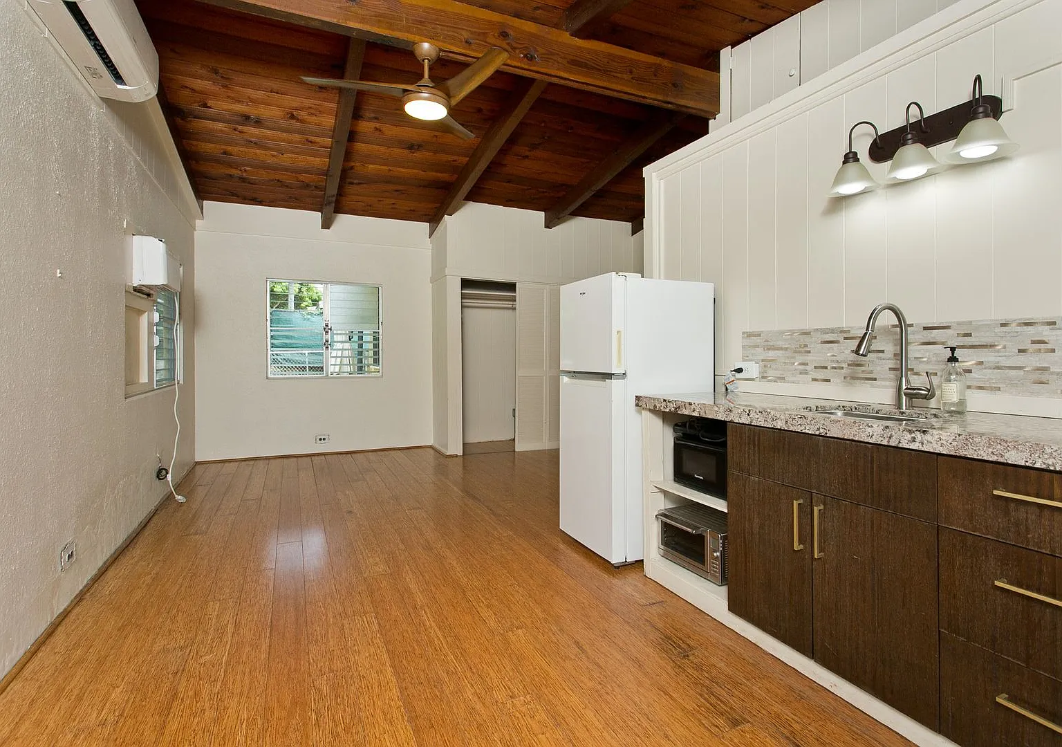 Kailua Studio available now — Photo 1