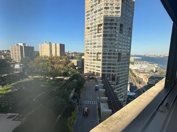 7002 Blvd East image 17 of 22