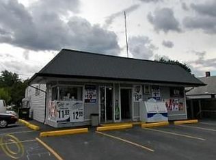 2304 Hancock St, Port Huron, MI 48060